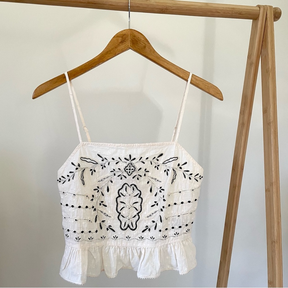 H&M Floral Embroidered Swiss Dot Ruffle Cami Tank Top in Cream/Black - S